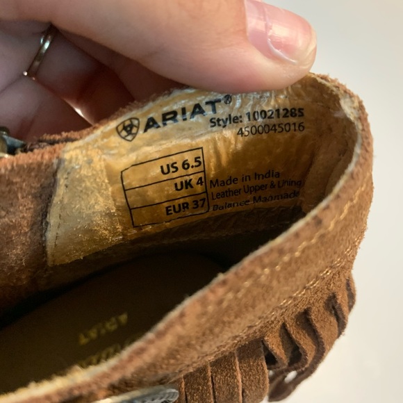 Ariat Unbridled Avery Heeled Ankle Booties Fringe - Picture 7 of 11